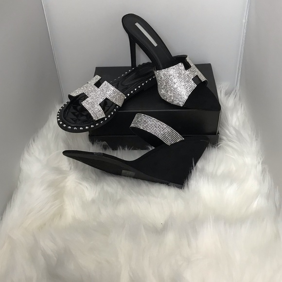 New black rhinestone heels - Picture 6 of 8